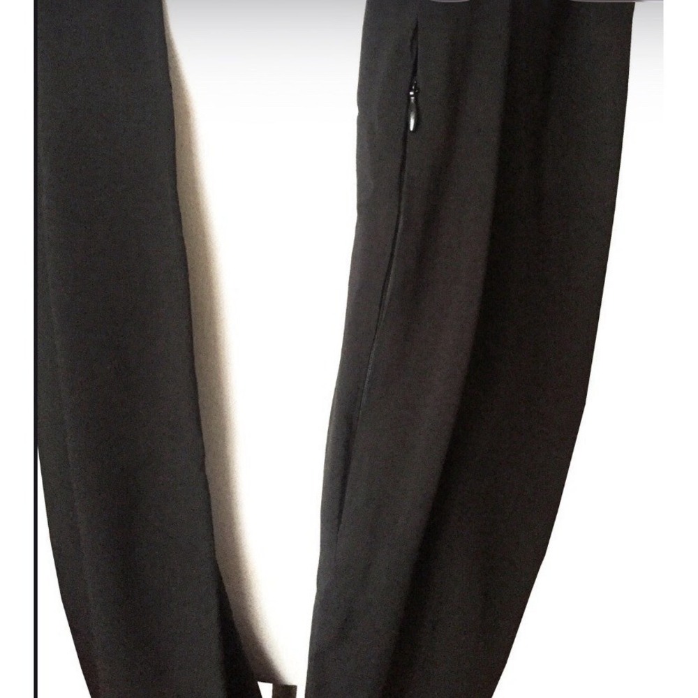 New In Bag Zipello Infinity, Scarf, Black With Zipper Pocket